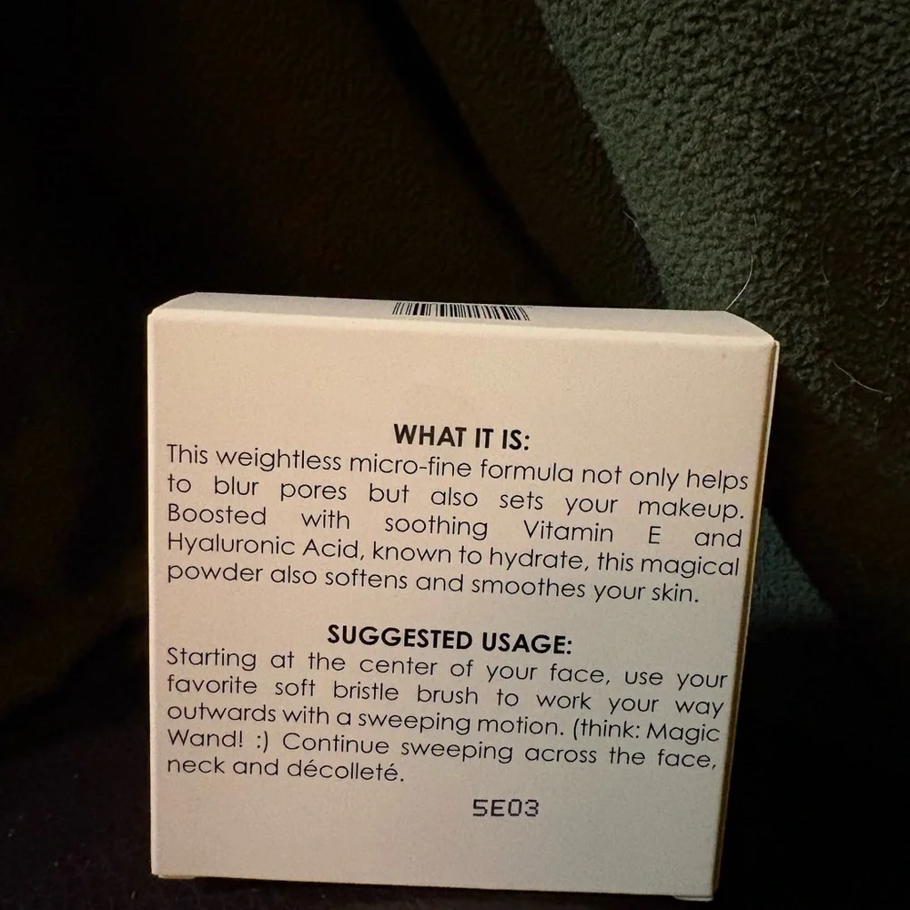 Pixie Powder Setting Powder - Picture 2 of 3